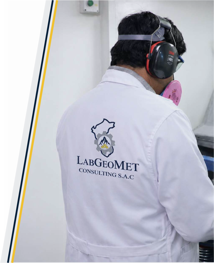 COMPROMETIDOS CON LA EXCELENCIA TÉCNICA EN MINERÍA